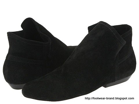 Footwear-brand:footwear-180155