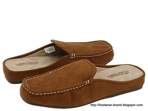 Footwear-brand:footwear-180352