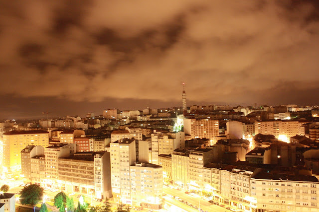 a coruña bei nacht5.JPG
