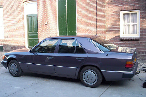 [img width=700height=500]http://lh3.ggpht.com/_9_M9ArR0NwQ/RtXVdkk3mJI/AAAAAAAAAMk/TPTgIjGqgh0/100_0920.jpg[/img]