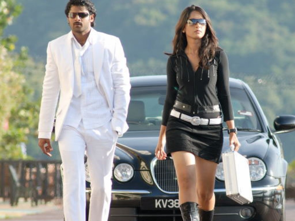[anushka_from_billa04[2].jpg]