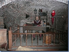P1030858