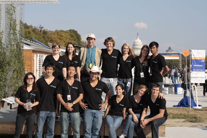 A final team photo. (-:
