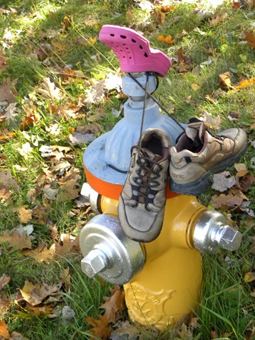 [hydrant shoes[2].jpg]