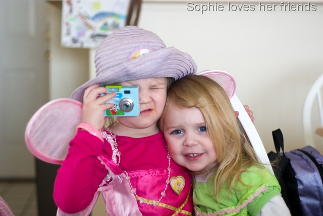 [random - friends brin and soph fairies[8].jpg]