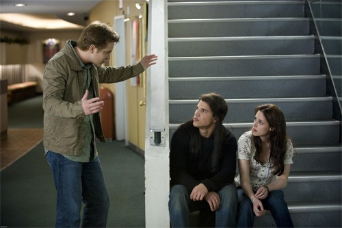 [newmoonmoviepictures592.jpg]