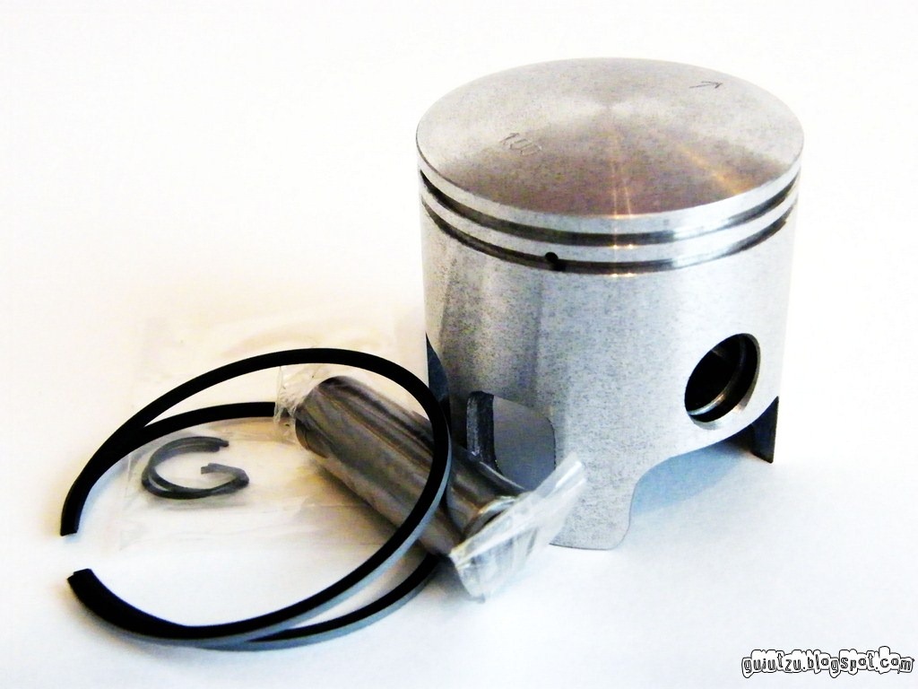 [piston segmenti bolt sigurante[4].jpg]