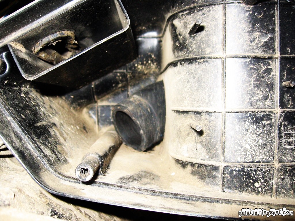 [cutie filtru de aer motociclete[2].jpg]