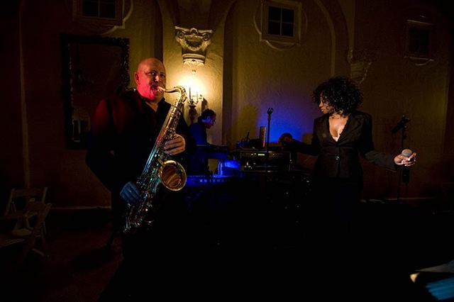 [band[3].jpg]