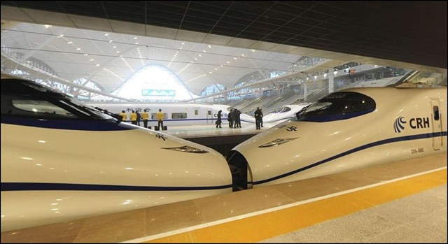 [Fastest Train Of The World12[2].jpg]
