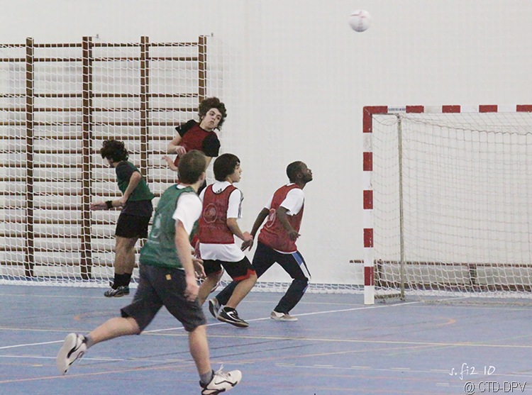 [futsal 10-02-10 246 copy[2].jpg]