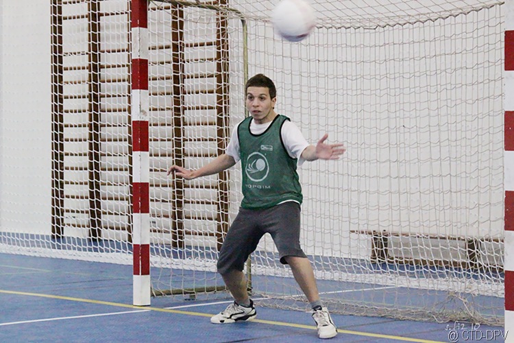 [futsal 10-02-10 249 copy[2].jpg]