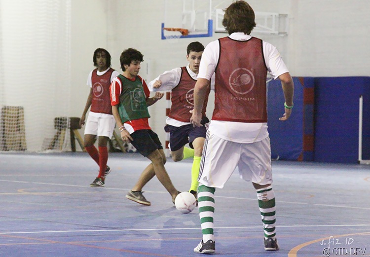 [futsal 10-02-10 372 copy[2].jpg]