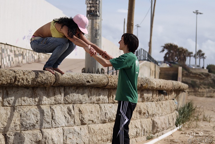 [carcavelos 01-03-10 077 copy[2].jpg]