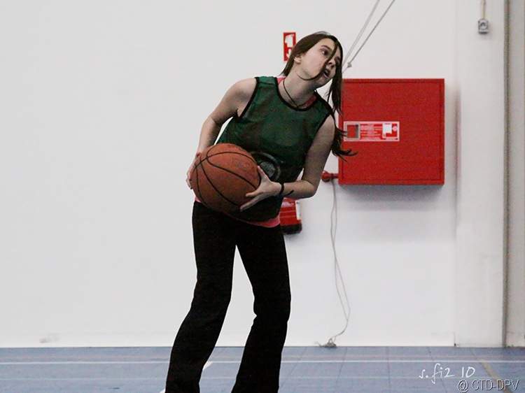 [INTER TURMAS 017 copy[2].jpg]