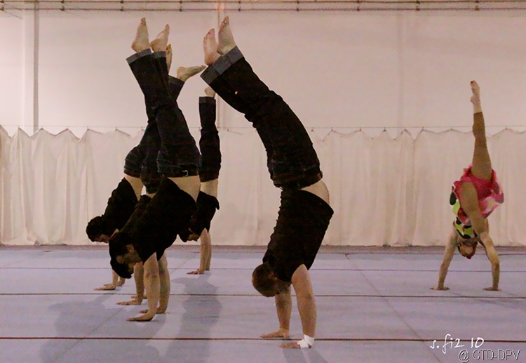 [sarau dpv 227 copy[2].jpg]