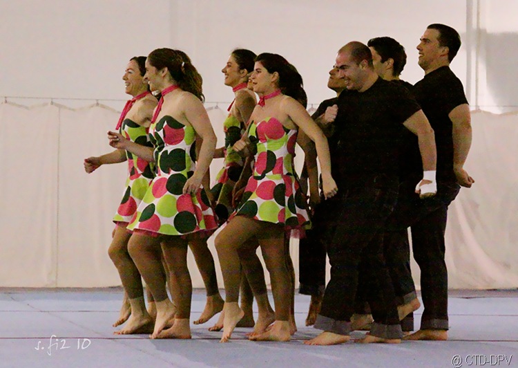 [sarau dpv 239 copy[2].jpg]