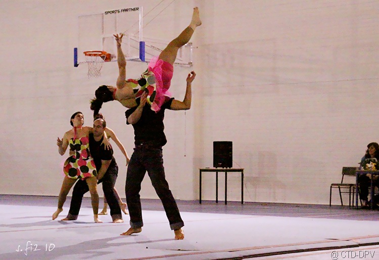 [sarau dpv 251 copy[2].jpg]