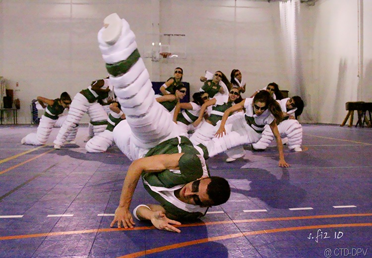 [sarau dpv 288 copy[2].jpg]