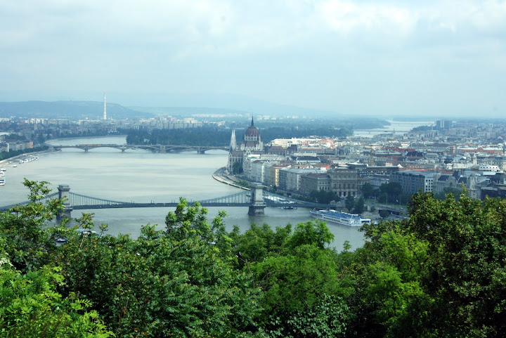 Orasul vazut de pe dealul Gellert