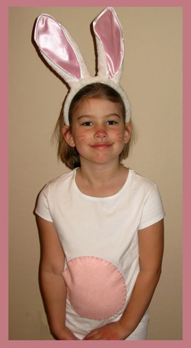 Como hacer un disfraz de conejita para niña muy fácil | Disfraz casero