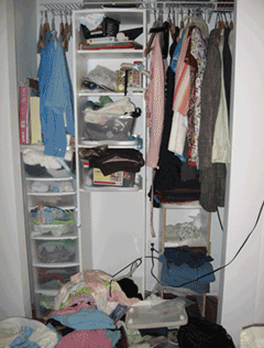 [bad closet 2[3].gif]