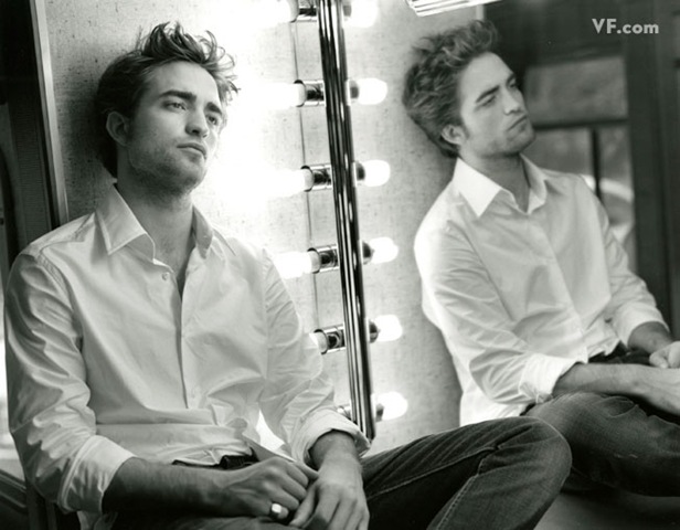 [pattinson-B-0912-05[5].jpg]