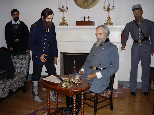 Surrender at Appomattox