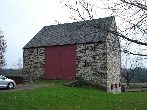 barn