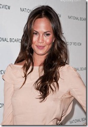 chrissy-teigen-2011-national-board-review-V5Qa4K