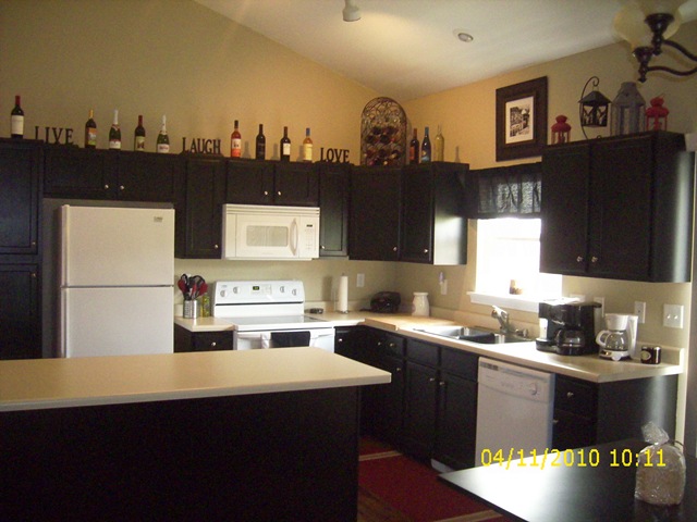 [kellis kitchen2[17].jpg]