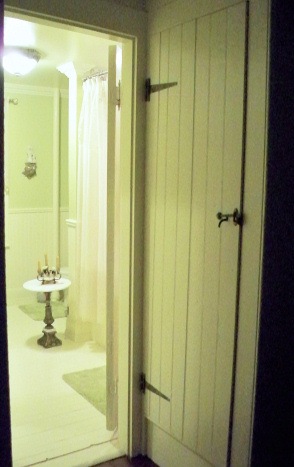 [AtticDoor5.jpg]