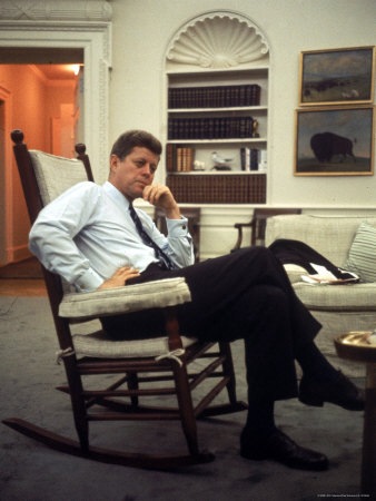 [JFK-Rocking Chair[2].jpg]