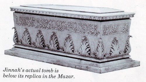 [Quaid-e-Azam's actual tomb[6].jpg]