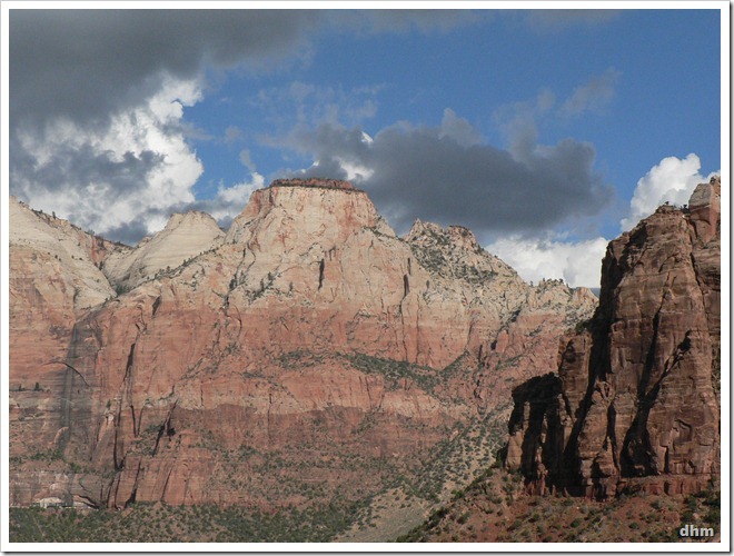 [33-Zion-06_thumb62.jpg]