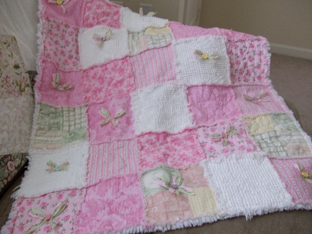 [Lucy's finished Quilt 006[2].jpg]