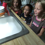 Dry Ice Fun 8 31 2010 017.jpg