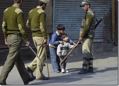 india-kashmir-protest-2008-11-6-13-3-33