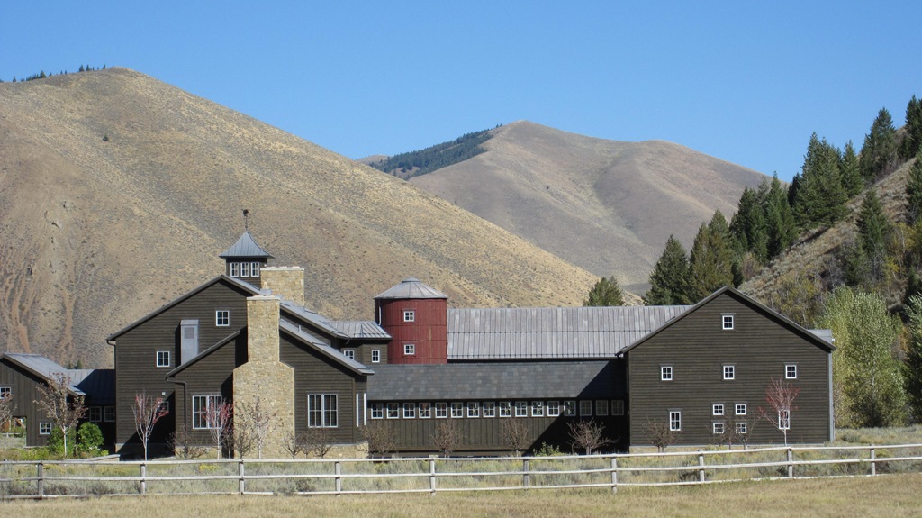 [Sun Valley Cabins (1)[3].jpg]