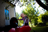 Oliver vid farmor