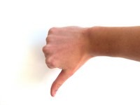 thumbs down (small)