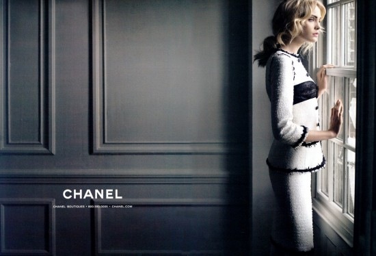 [chanel-ss-09-heidi-mount-00-550x374[5].jpg]