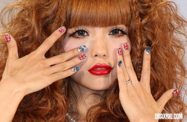 [tokio_nail_expo_01[4].jpg]