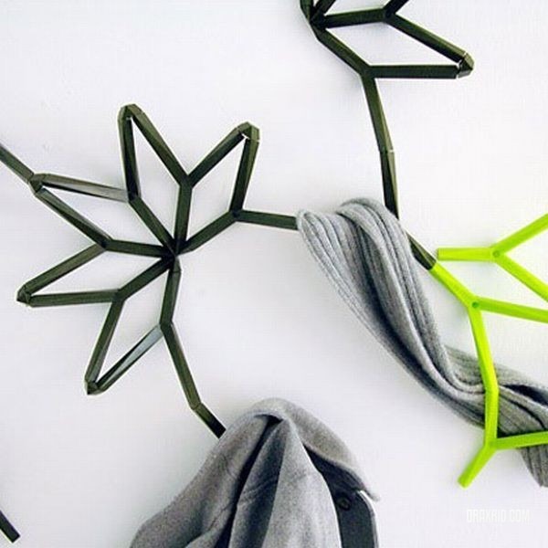 coat_hangers_08