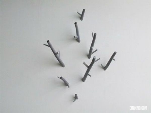 [coat_hangers_20[4].jpg]