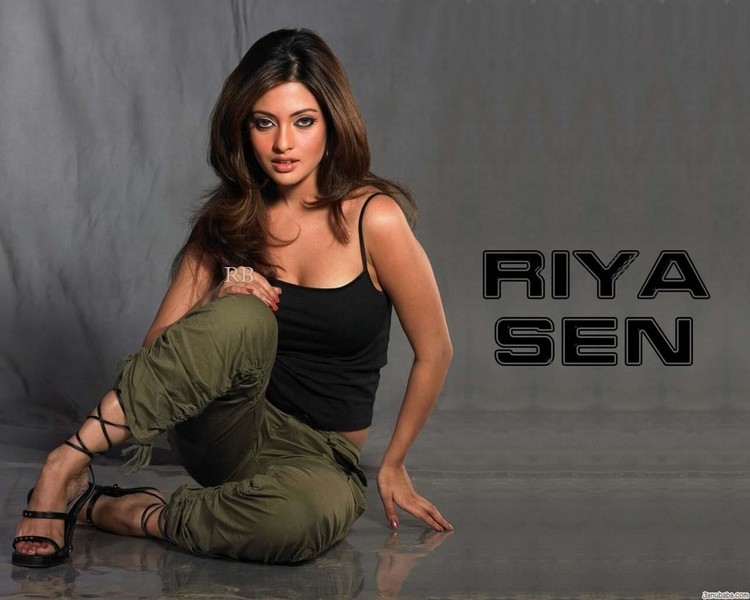 Riya Sen