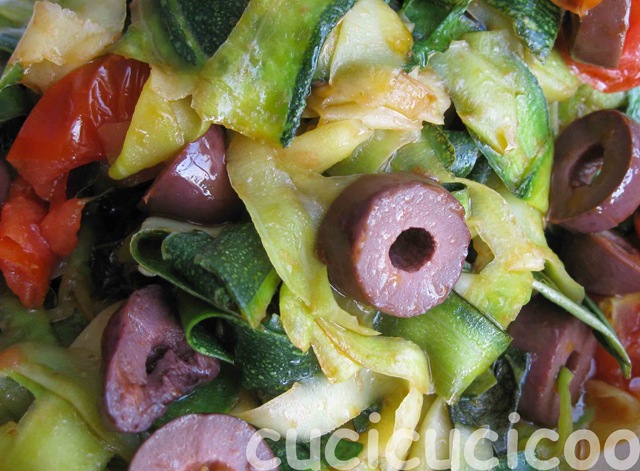 [zucchini ribbons c-u[6].jpg]