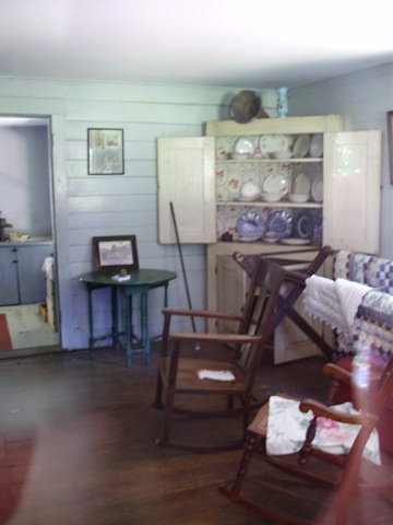 [July2010 037[2].jpg]
