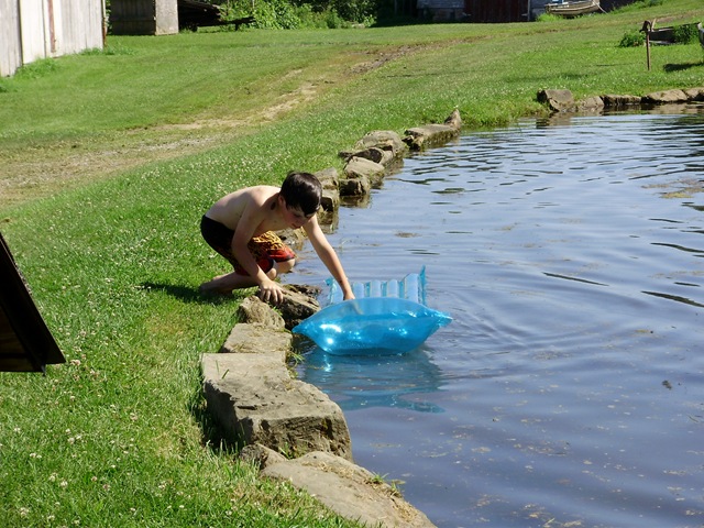 [July2010 090[2].jpg]