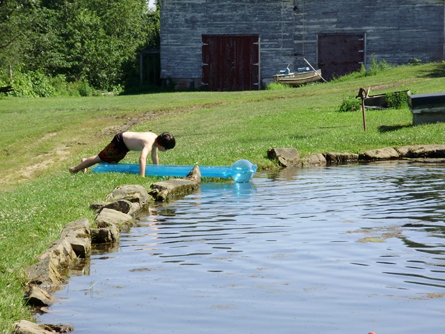 [July2010 088[2].jpg]